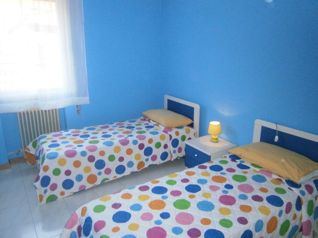Appartamento Tintoretto - Agenzia Cocal Caorle Habitación foto